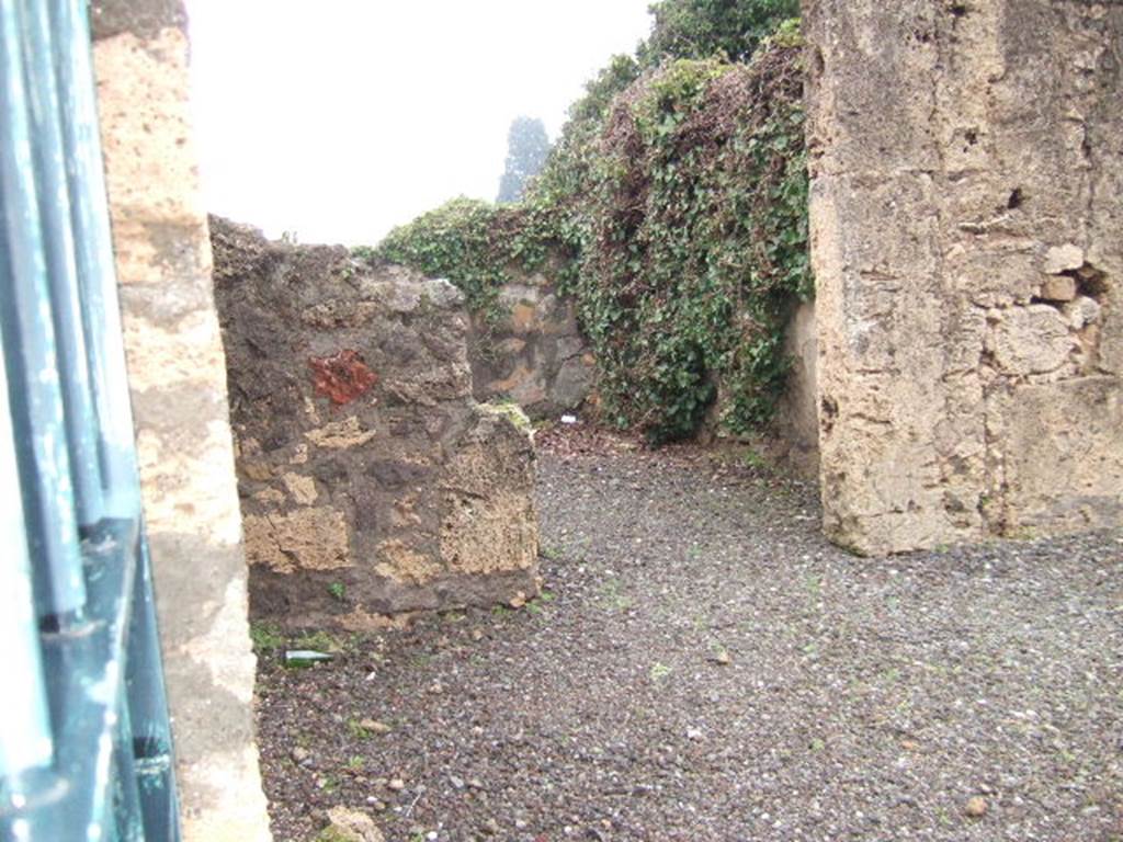 VIII.5.5 Pompeii. December 2005. Doorway to room on east side of atrium, from entrance doorway.