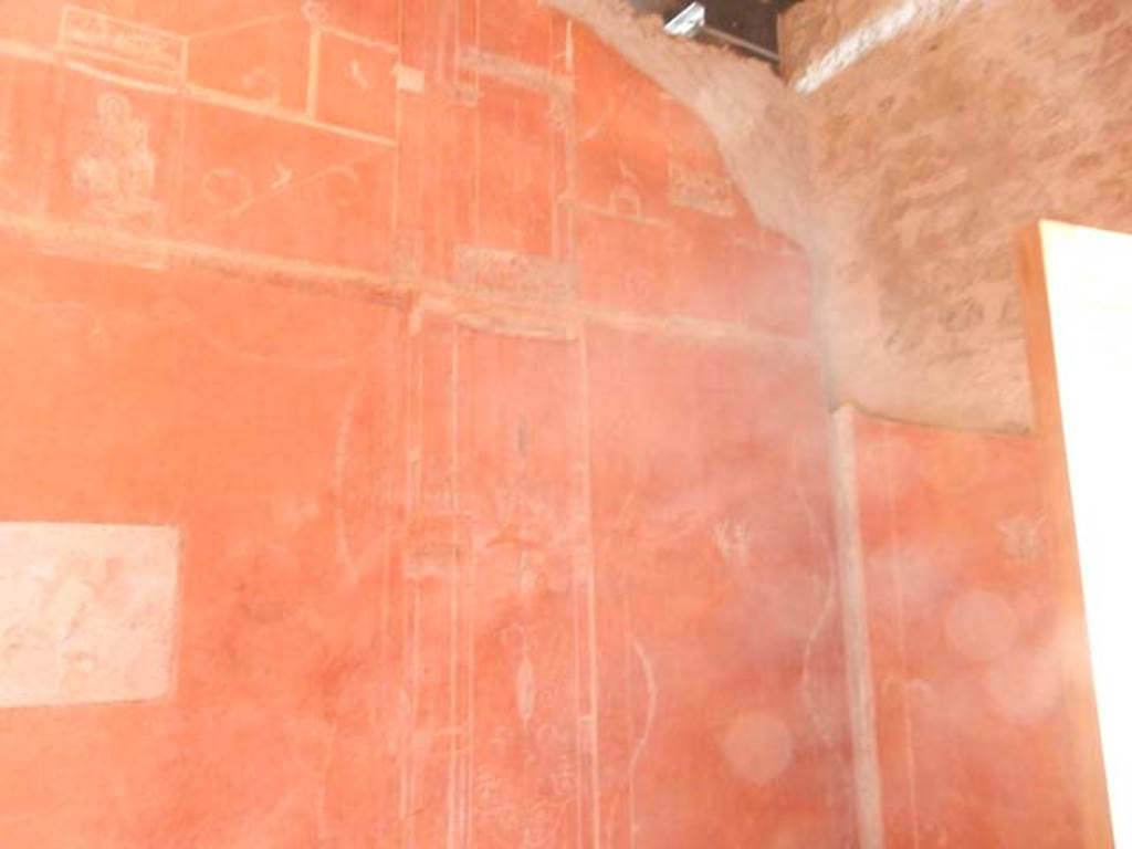 VIII.5.37 Pompeii. May 2017. Room 14, upper east end of north wall after restoration.
Photo courtesy of Buzz Ferebee.
