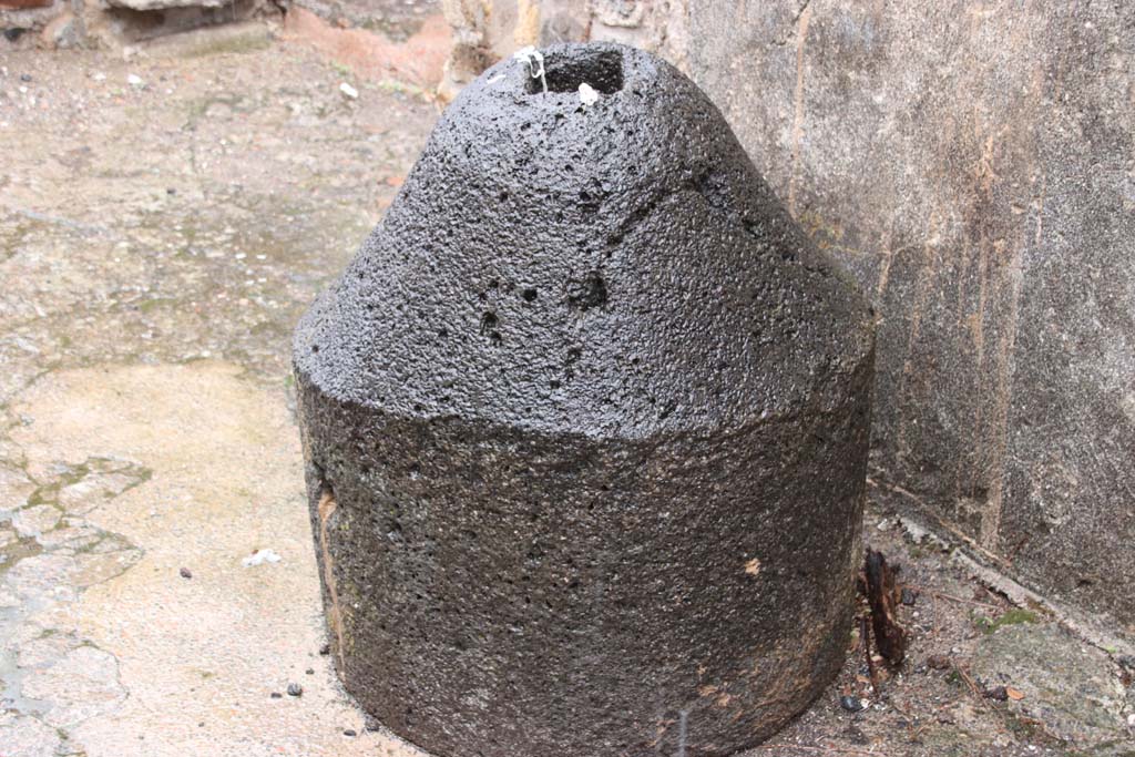 VIII.6.11 Pompeii. October 2020. Looking north from bakery room in room K. Photo courtesy of Klaus Heese