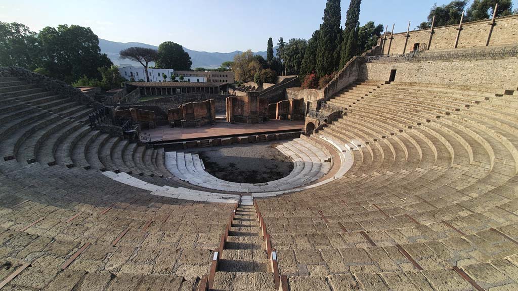 VIII.7.20 Pompeii. August 2021. Looking south from upper level.
Foto Annette Haug, ERC Grant 681269 DÉCOR.

