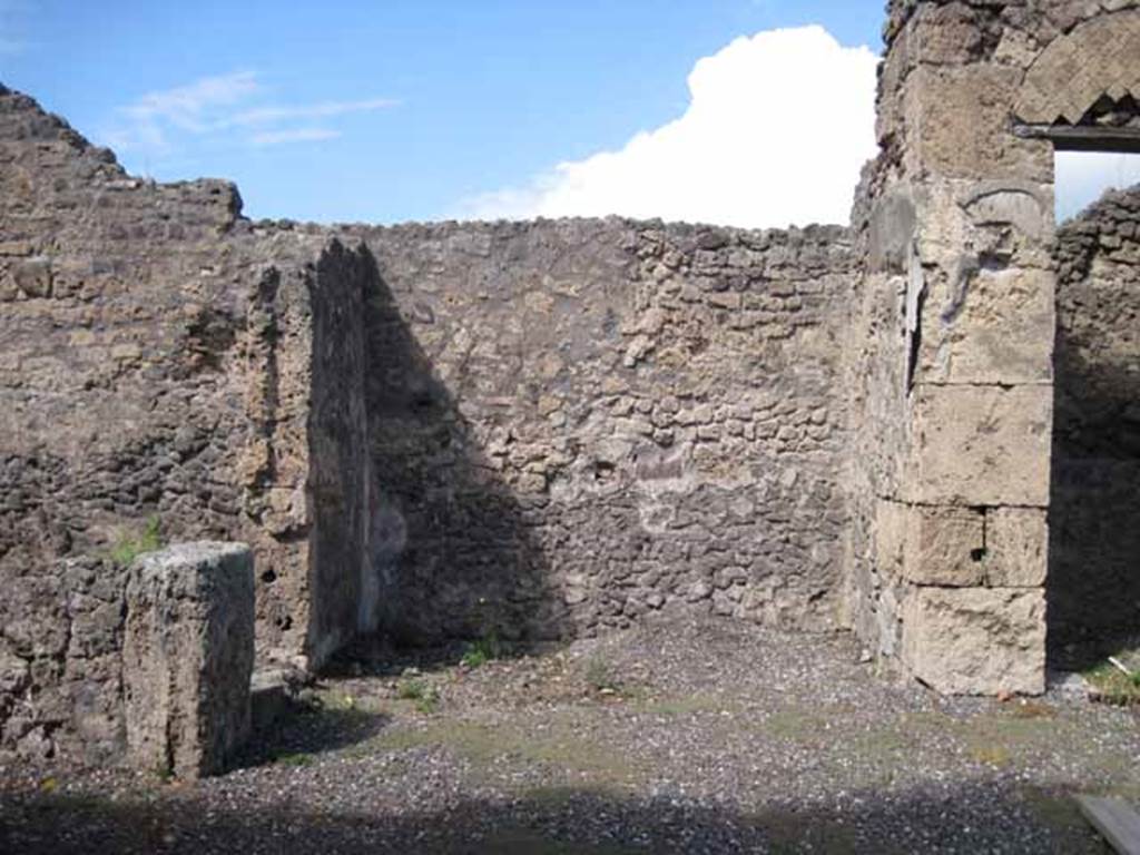 VIII.7.24 Pompeii. September 2010. Ala on north side of atrium,  looking north. Photo courtesy of Drew Baker.
