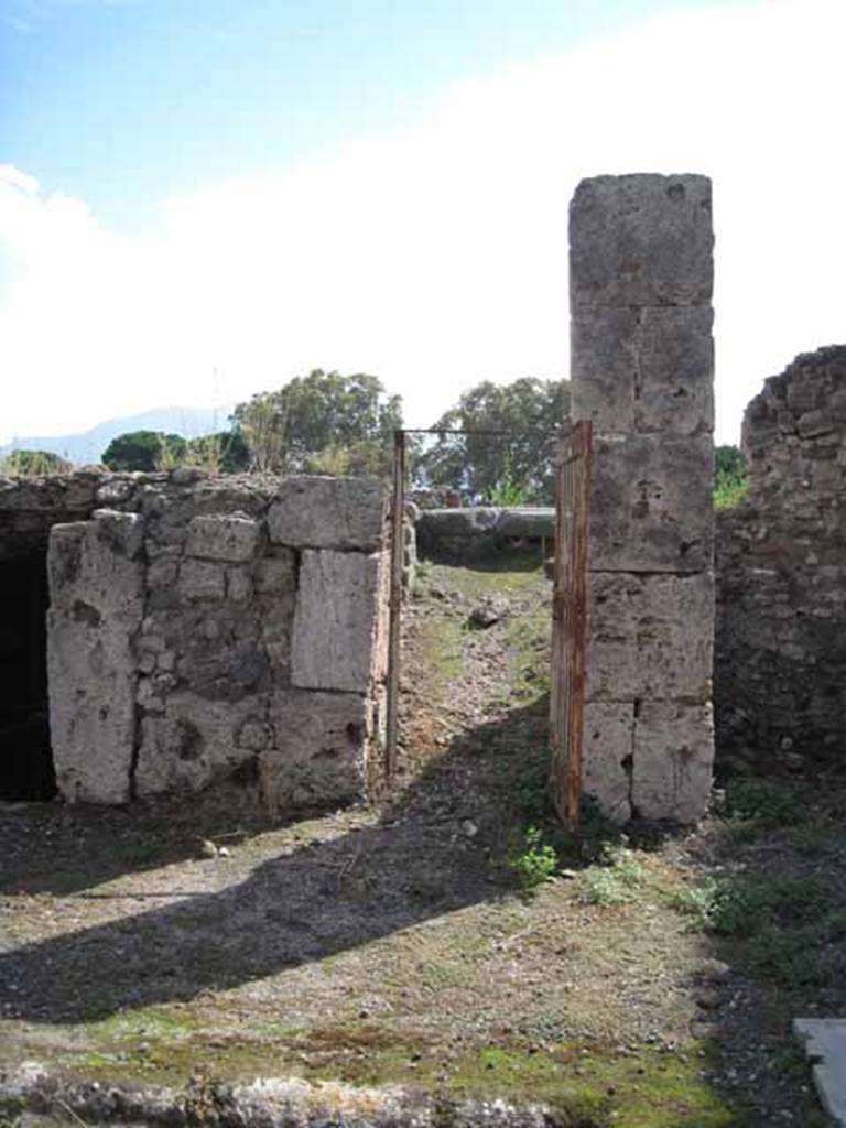 VIII.7.24 Pompeii. September 2010. Stairs to upper part of house, looking south at west end of atrium. Photo courtesy of Drew Baker.

