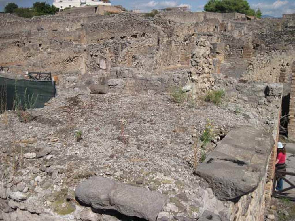 VIII.7.24 Pompeii. September 2010. Area of triclinium on east side of staircase, with threshold still visible. According to Jashemski this room had a good view of the garden. Looking east. Photo courtesy of Drew Baker.
