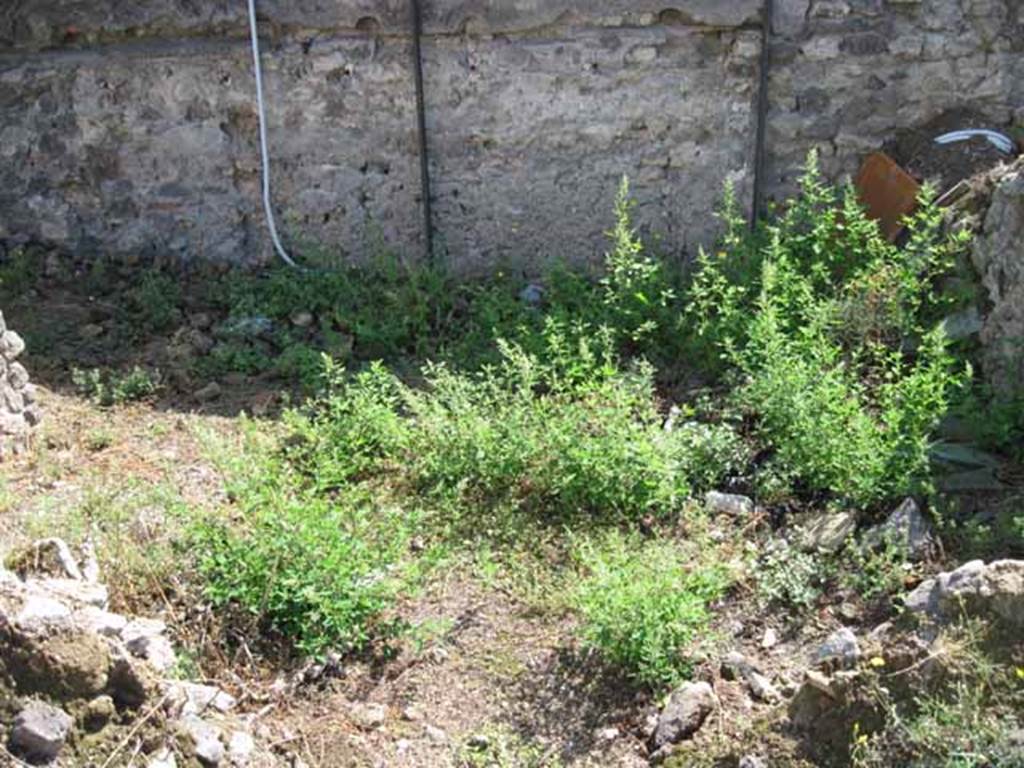 VIII.7.24 Pompeii. September 2010. Entrance to room on south side of garden area. Looking south towards Odeon. Photo courtesy of Drew Baker.

