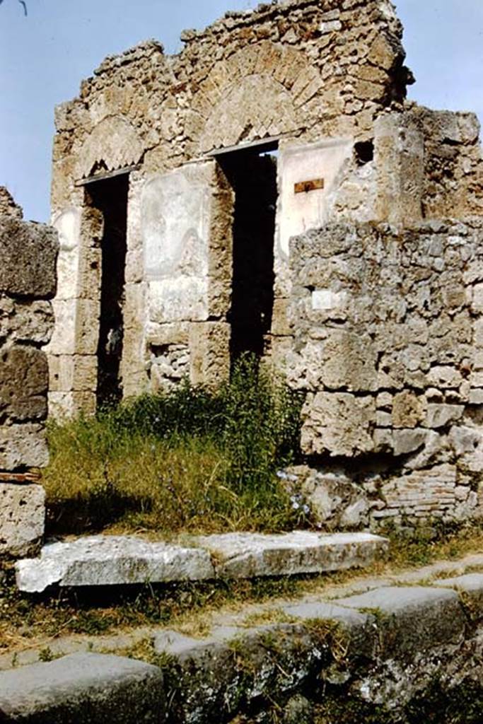 VIII.7.24 Pompeii. 1959. Entrance doorway, looking towards north side of atrium. Photo by Stanley A. Jashemski.
Source: The Wilhelmina and Stanley A. Jashemski archive in the University of Maryland Library, Special Collections (See collection page) and made available under the Creative Commons Attribution-Non Commercial License v.4. See Licence and use details.
J59f0388
