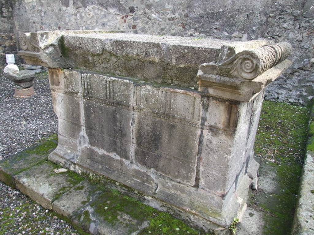 VIII.7.25 Pompeii. December 2006.  North side of the altar.