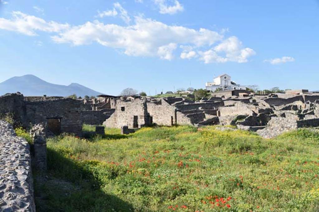 VIII.7.26 Pompeii. April 2018. Looking north-east from large theatre, overlooking garden area.
Photo courtesy of Ian Lycett-King. Use is subject to Creative Commons Attribution-NonCommercial License v.4 International.