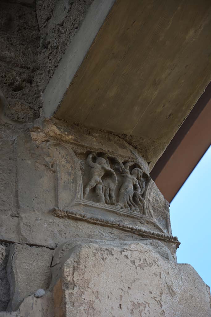 IX.1.20 Pompeii. September 2019.
Looking towards north side of west ala 18, with detail of full figure relief of satyrs and bacchantes.
Foto Annette Haug, ERC Grant 681269 DÉCOR