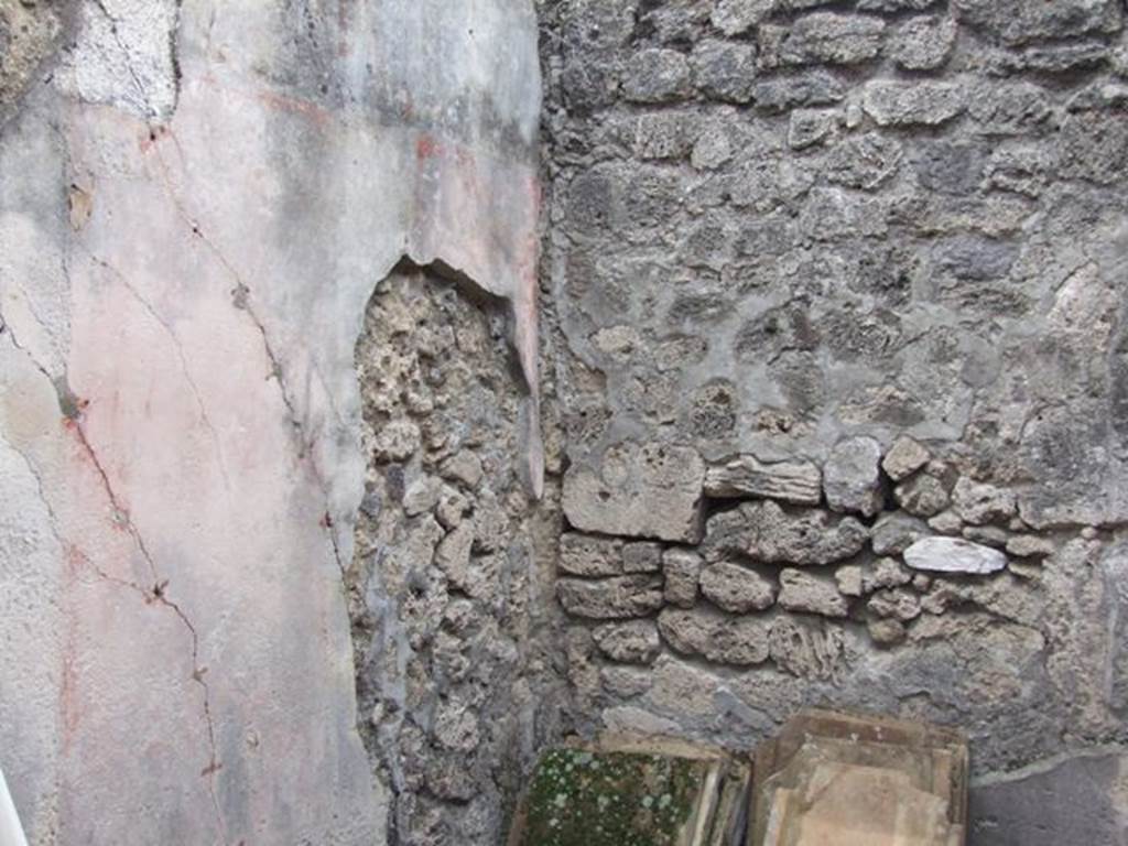 IX.1.22 Pompeii. December 2007. Room 3, looking towards south-east corner in cubiculum.