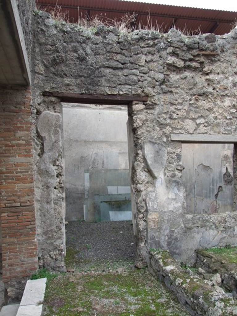 IX.1.22 House of M. Epidi Sabini.  December 2007.  Looking west along rear of Tablinum to room 10.