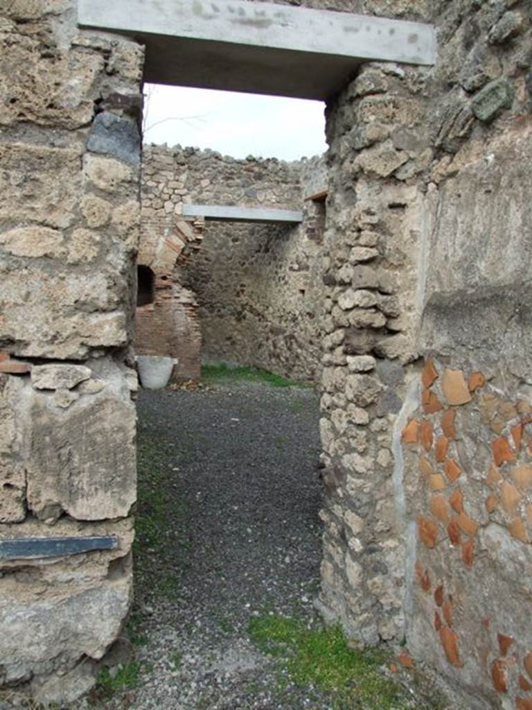 IX.1.22 House of M. Epidi Sabini.  December 2007.  Room 27 looking into Room 29.  Private bakery area.