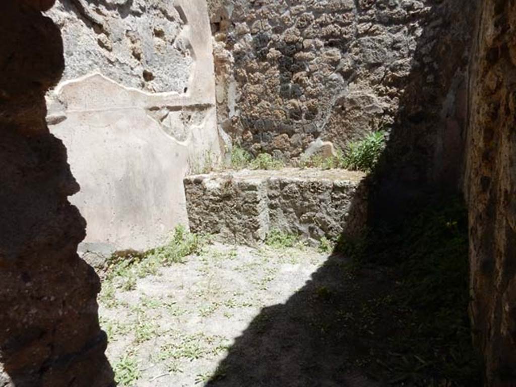 IX.1.33 Pompeii. May 2017. Looking east through doorway into room on north side of oven. Photo courtesy of Buzz Ferebee.