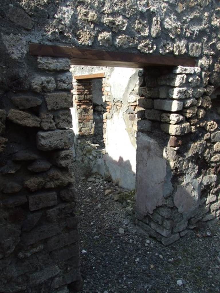IX.2.18 Pompeii. March 2009. Doorway to Room 10, Triclinium.