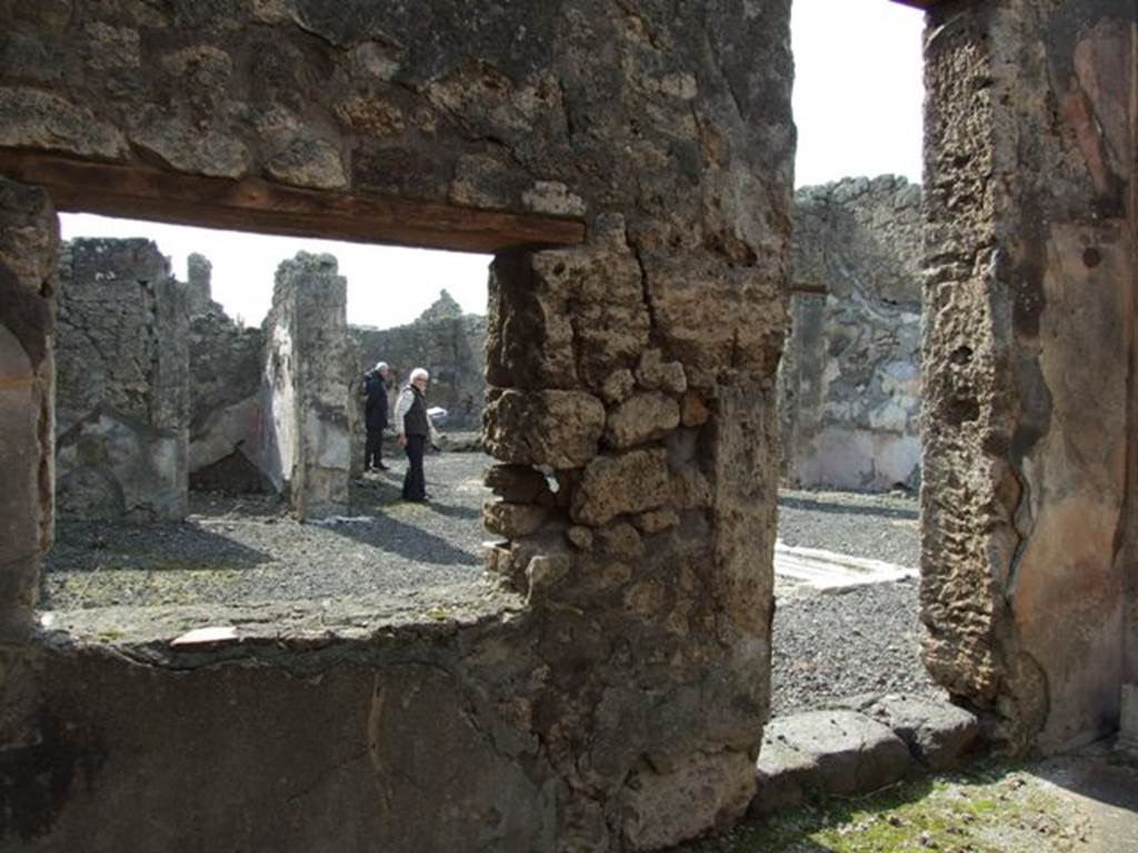 IX.2.18 Pompeii. March 2009. Room 3. Triclinium, West wall, with door and window to Atrium.