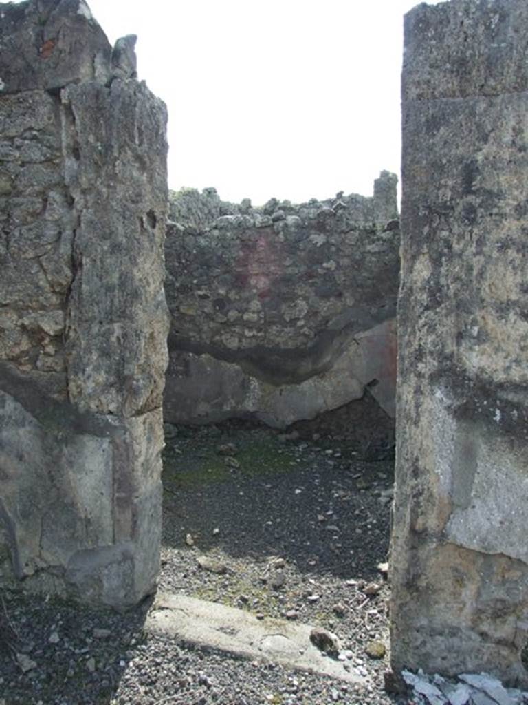 IX.2.18 Pompeii. March 2009. Doorway to Room 4, Cubiculum.
