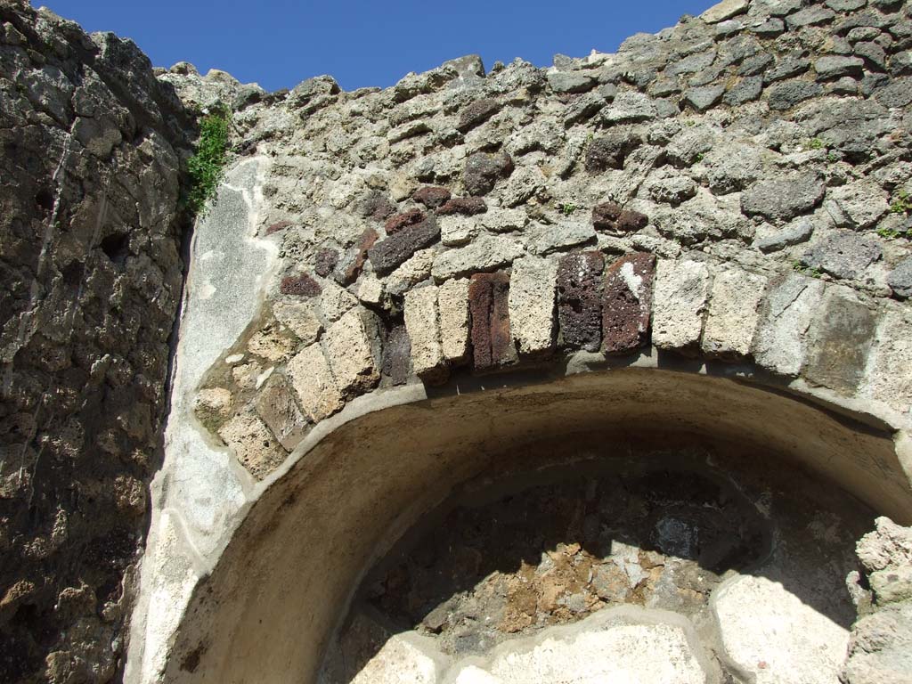 IX.3.2 Pompeii. March 2009. East wall of garden area. Top of staircase above cupboard.