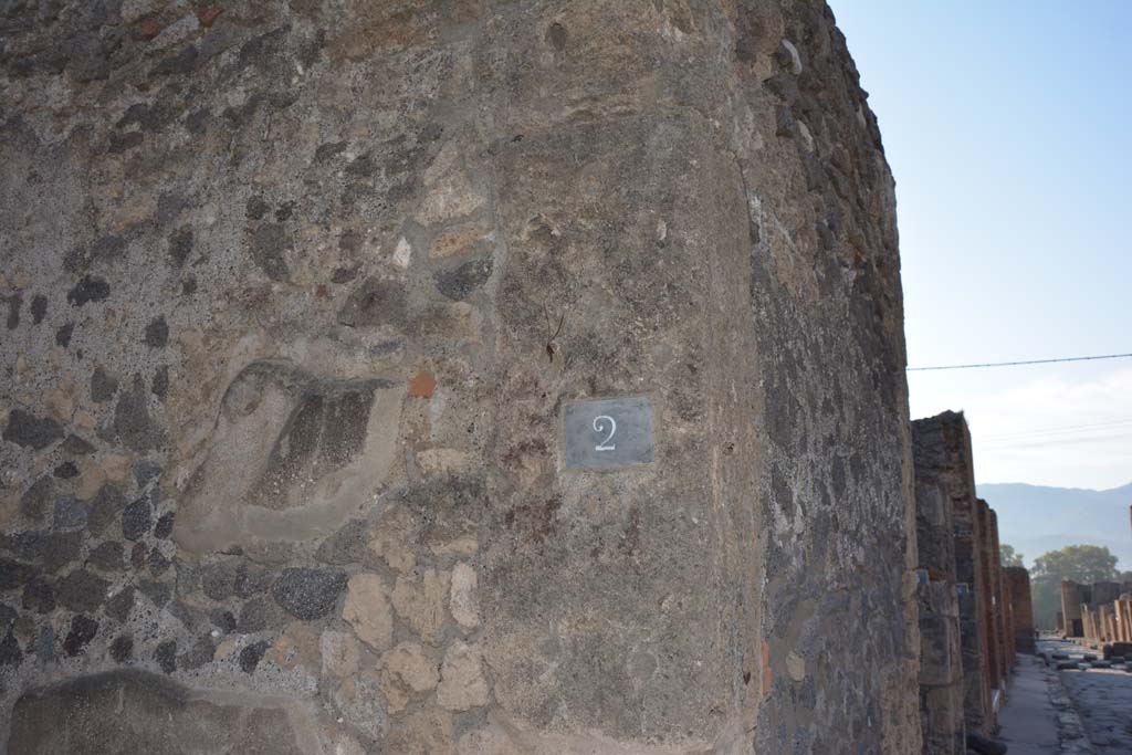 IX.3.2 Pompeii. September 2019. South side of entrance corridor, looking south on Via Stabiana.
Foto Annette Haug, ERC Grant 681269 DÉCOR.
