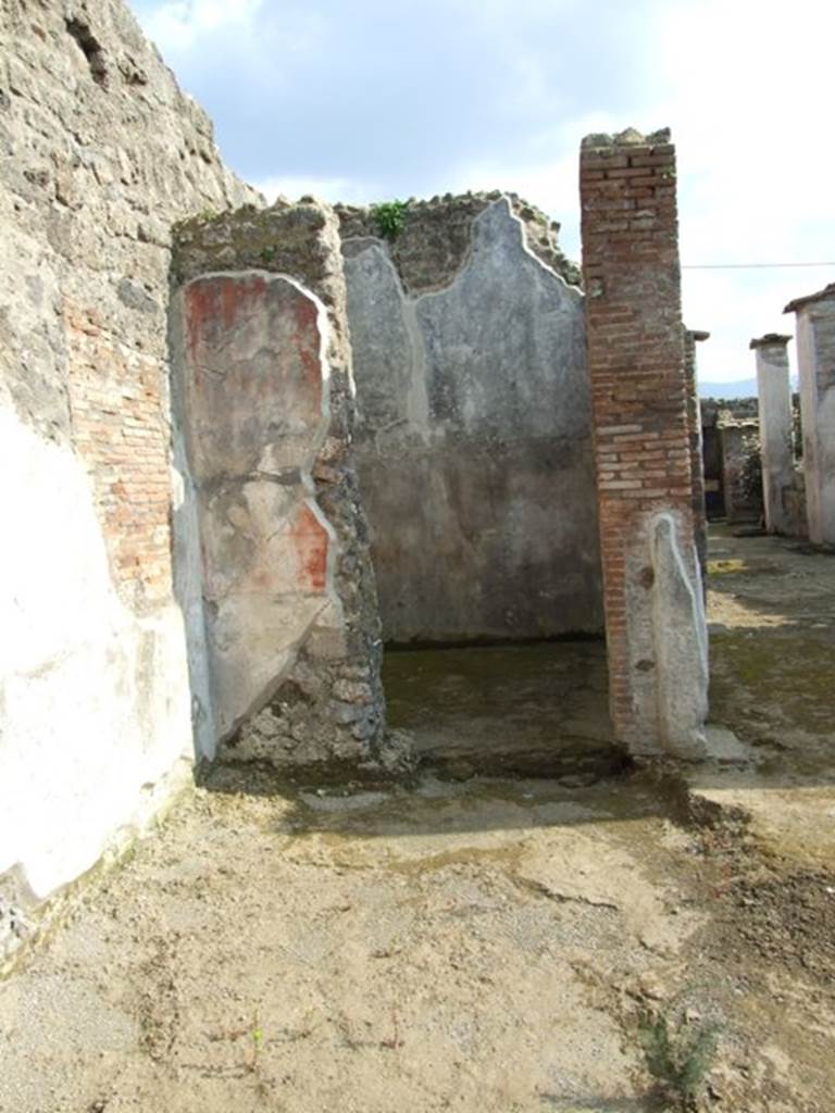 IX.3.5 Pompeii.  March 2009.    Room 31.  Cubiculum.