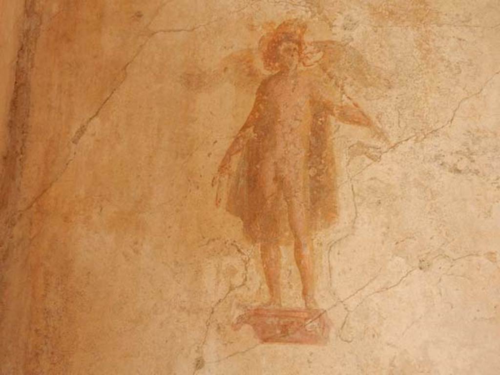 IX.3.5 Pompeii. May 2015. Room 4, painted figure at west end of north wall.
Photo courtesy of Buzz Ferebee.