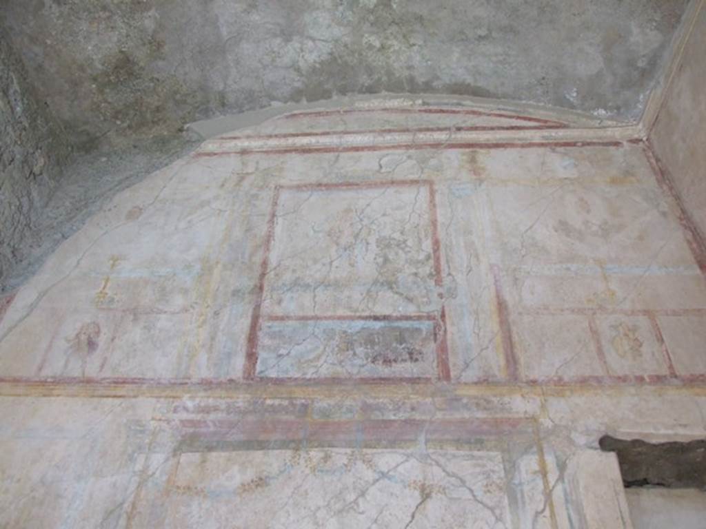IX.3.5 Pompeii. March 2009. Room 4. North wall upper area