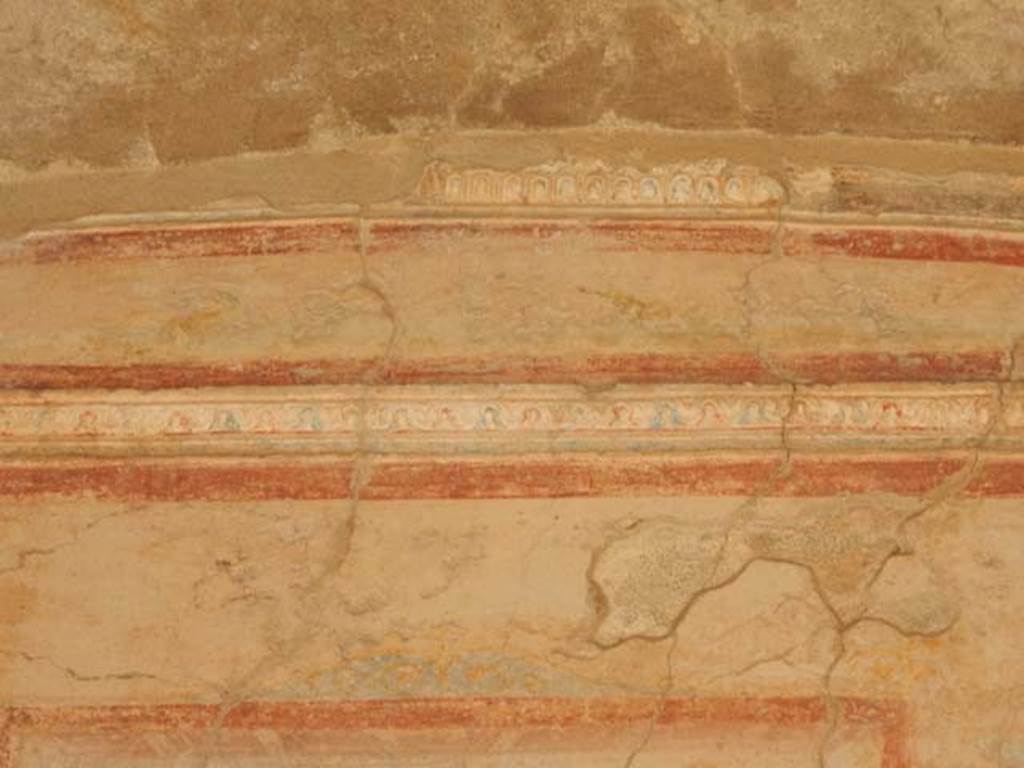 IX.3.5 Pompeii. May 2015. Room 4, detail of stucco from upper north wall.
Photo courtesy of Buzz Ferebee.