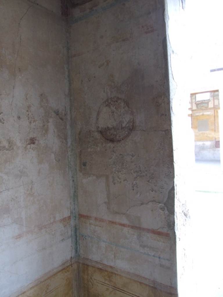 IX.3.5 Pompeii. March 2009. Room 5. South east corner.