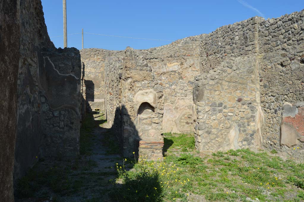 IX.3.14 Pompeii. October 2017. Looking towards north wall and north-east corner.
Foto Taylor Lauritsen, ERC Grant 681269 DCOR.

