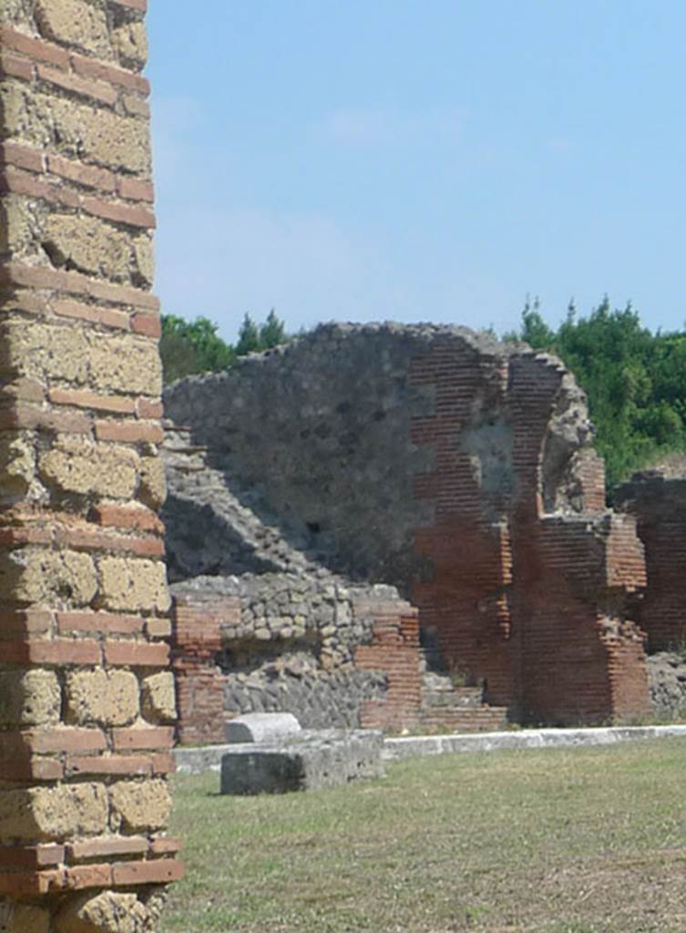 IX.4.18 Pompeii. September 2011. Staircase on north side of baths, next to rooms “b” and “c”. (taken from IX.4.5). Photo courtesy of Michael Binns.
