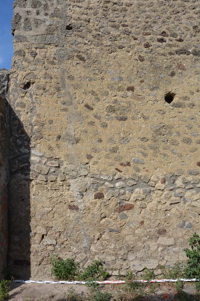 IX.5.2 Pompeii. May 2017. Room ‘L’, east wall at north end.
Foto Christian Beck, ERC Grant 681269 DÉCOR.