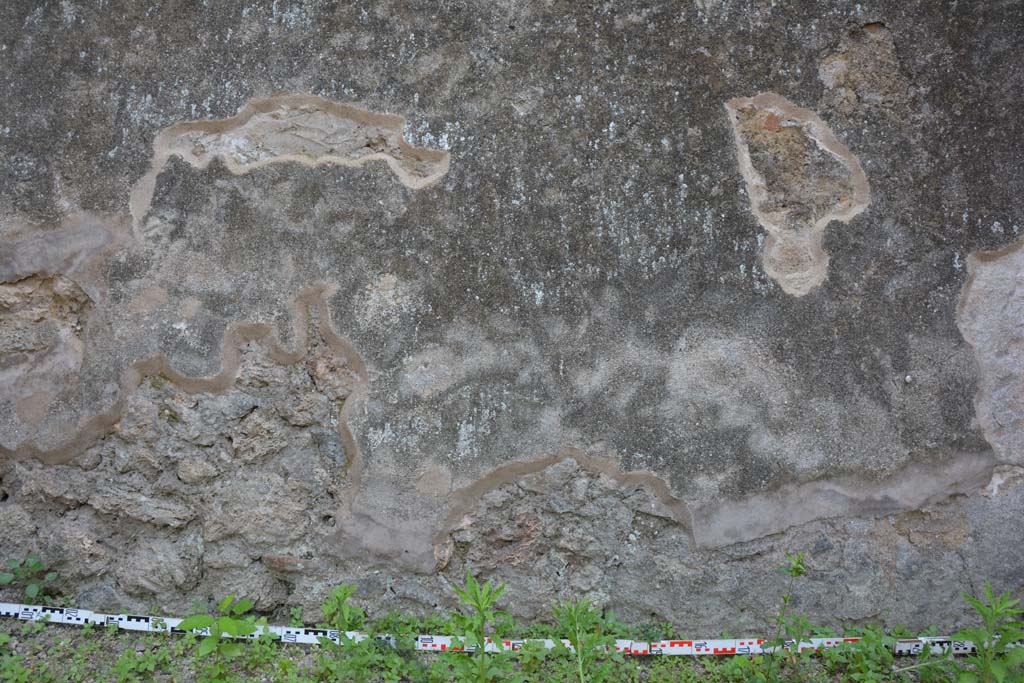 IX.5.2 Pompeii. May 2017. Room r, detail from west wall.  
Foto Christian Beck, ERC Grant 681269 DCOR.


