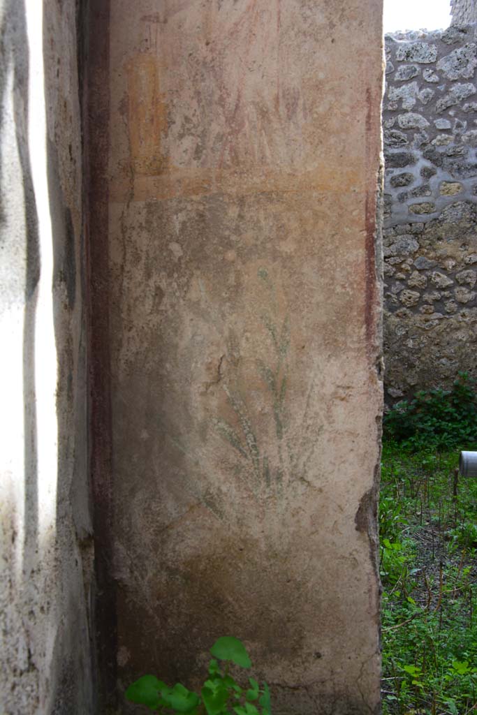 IX.5.2 Pompeii. March 2017. Room ‘w’, detail of south wall of household shrine.
Foto Christian Beck, ERC Grant 681269 DÉCOR.
