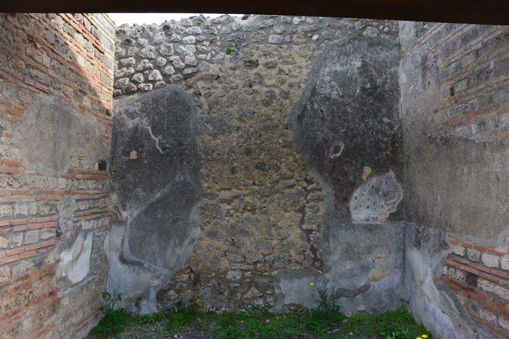 IX.5.2 Pompeii. March 2017. Room ‘e’, looking towards east wall.
Foto Christian Beck, ERC Grant 681269 DÉCOR.