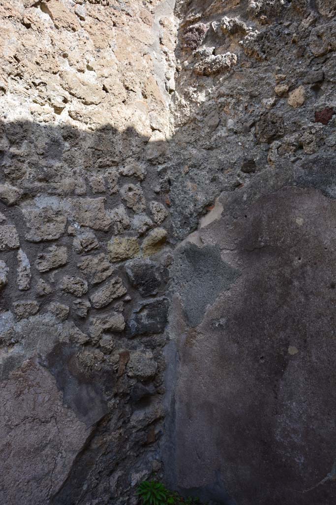 IX.5.2 Pompeii. March 2017. Room ‘d’, north-east corner.
Foto Christian Beck, ERC Grant 681269 DÉCOR.