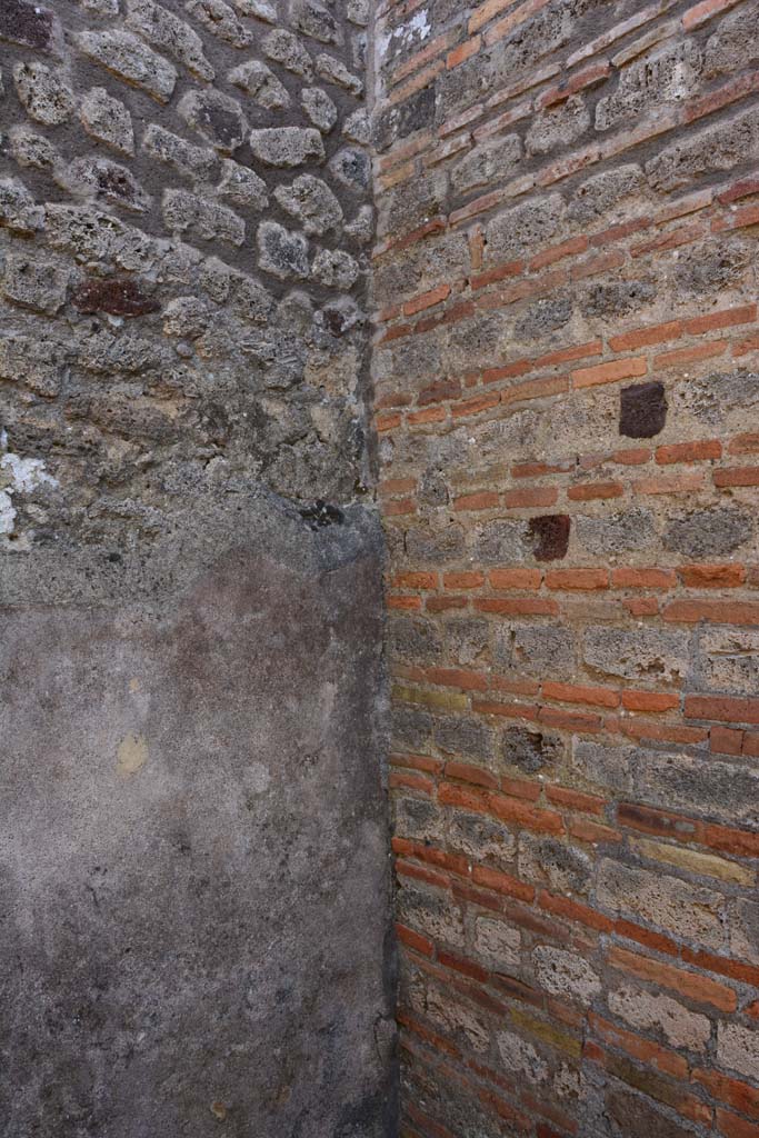 IX.5.2 Pompeii. March 2017. Room ‘d’, south-east corner
Foto Christian Beck, ERC Grant 681269 DÉCOR.