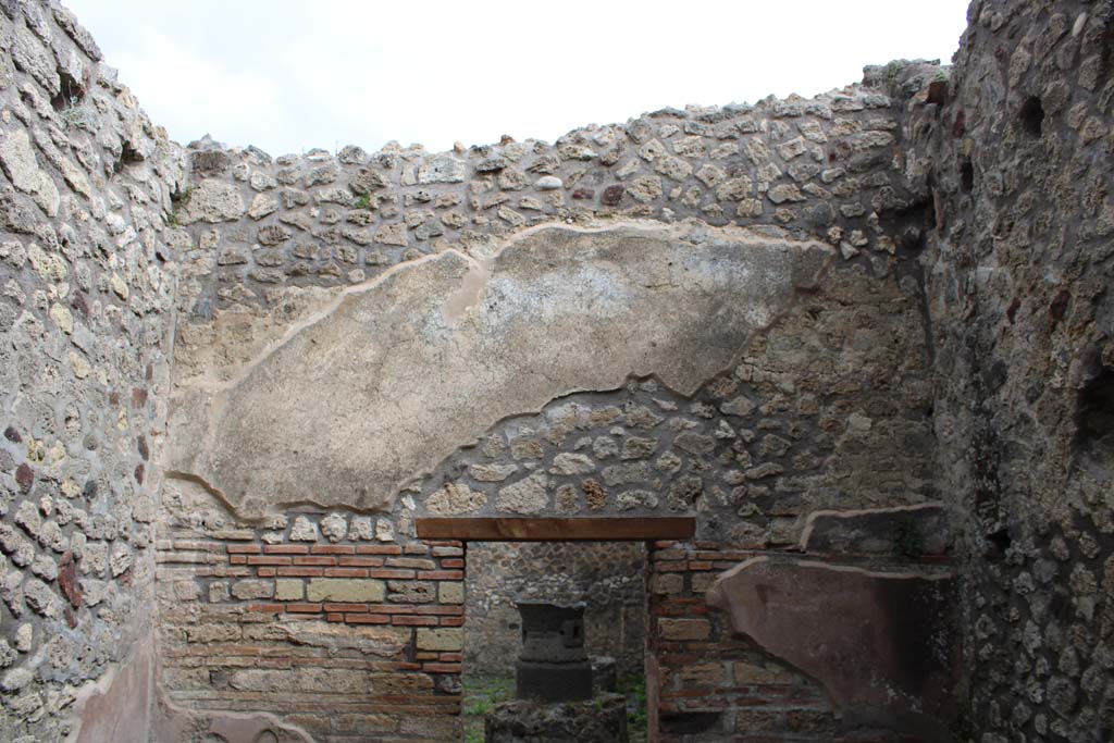 IX.5.4 Pompeii. March 2019. Room d, upper north wall.
Foto Christian Beck, ERC Grant 681269 DÉCOR.