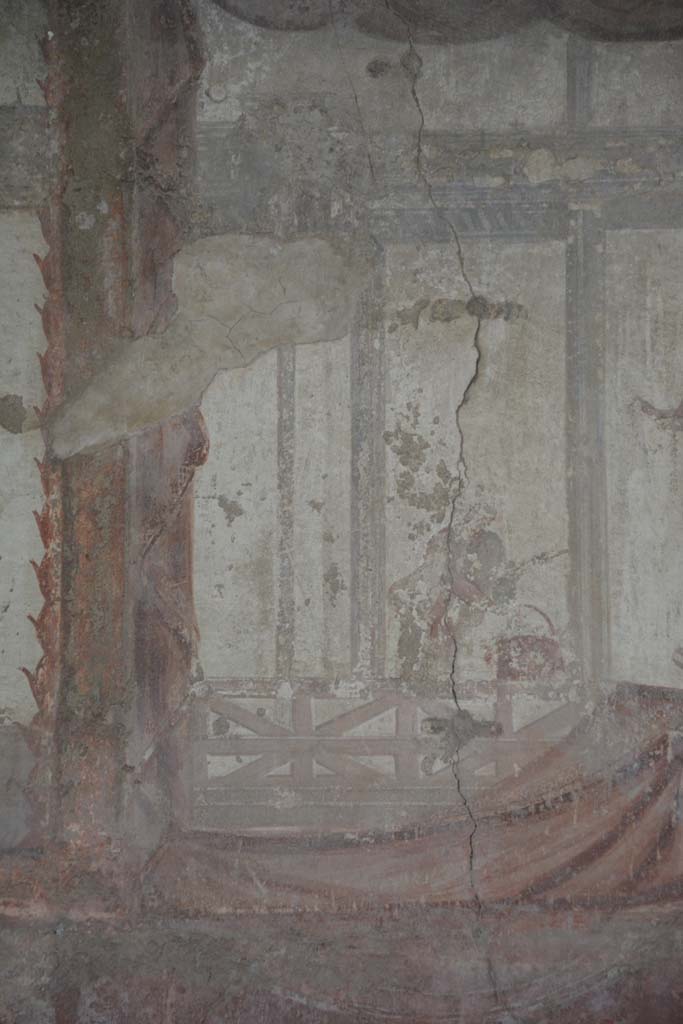 IX.5.6 Pompeii. May 2017.
Room i, upper east wall, detail of figure at north end above central panel.
Foto Christian Beck, ERC Grant 681269 DÉCOR.