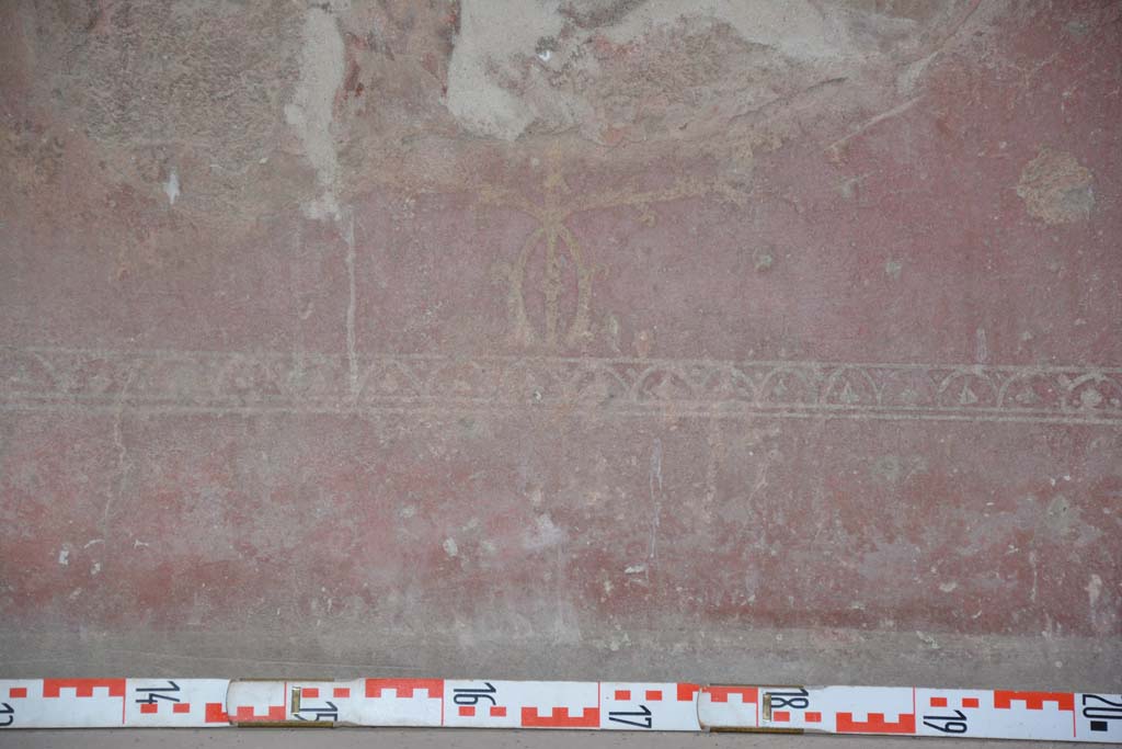 IX.5.6 Pompeii. May 2017. Room i, detail of zoccolo in centre of east wall.
Foto Christian Beck, ERC Grant 681269 DÉCOR.