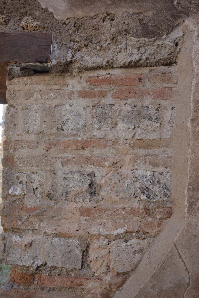 IX.5.6 Pompeii. May 2017.
Room p, west wall on north side of doorway in north-west corner.
Foto Christian Beck, ERC Grant 681269 DÉCOR.