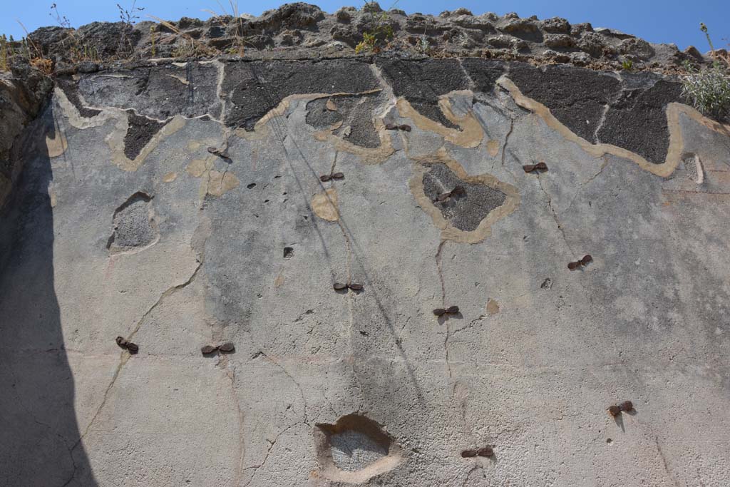 IX.5.6 Pompeii. May 2017. Room r, looking towards upper west wall.
Foto Christian Beck, ERC Grant 681269 DÉCOR.