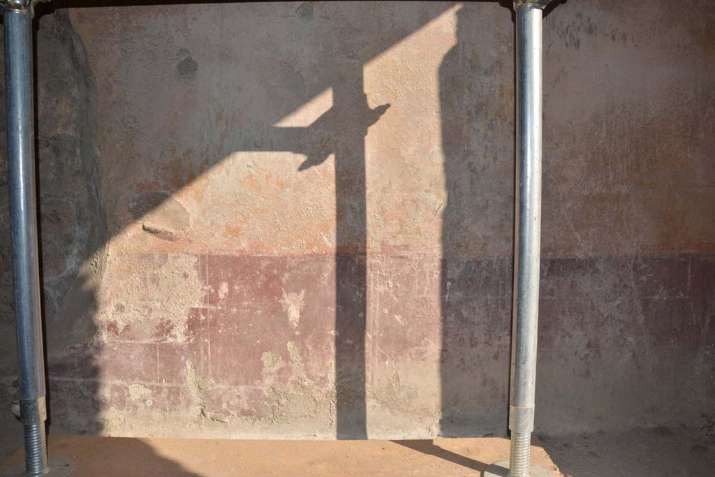 IX.5.6 Pompeii. May 2017. Room g, looking towards lower south wall.
Foto Christian Beck, ERC Grant 681269 DÉCOR.