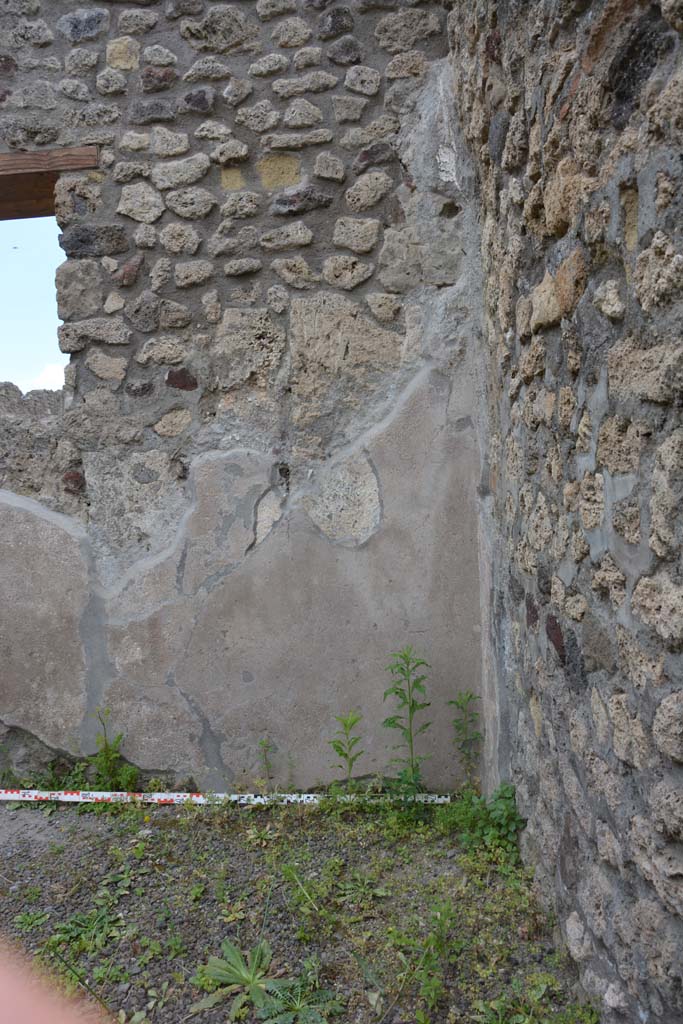 IX.5.8 Pompeii. May 2017. South wall at west end.
Foto Christian Beck, ERC Grant 681269 DÉCOR.