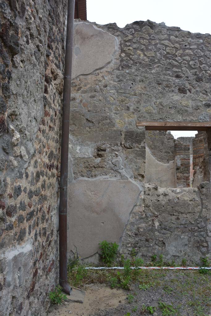 IX.5.10 Pompeii. May 2017. South wall in south-east corner.
Foto Christian Beck, ERC Grant 681269 DÉCOR.