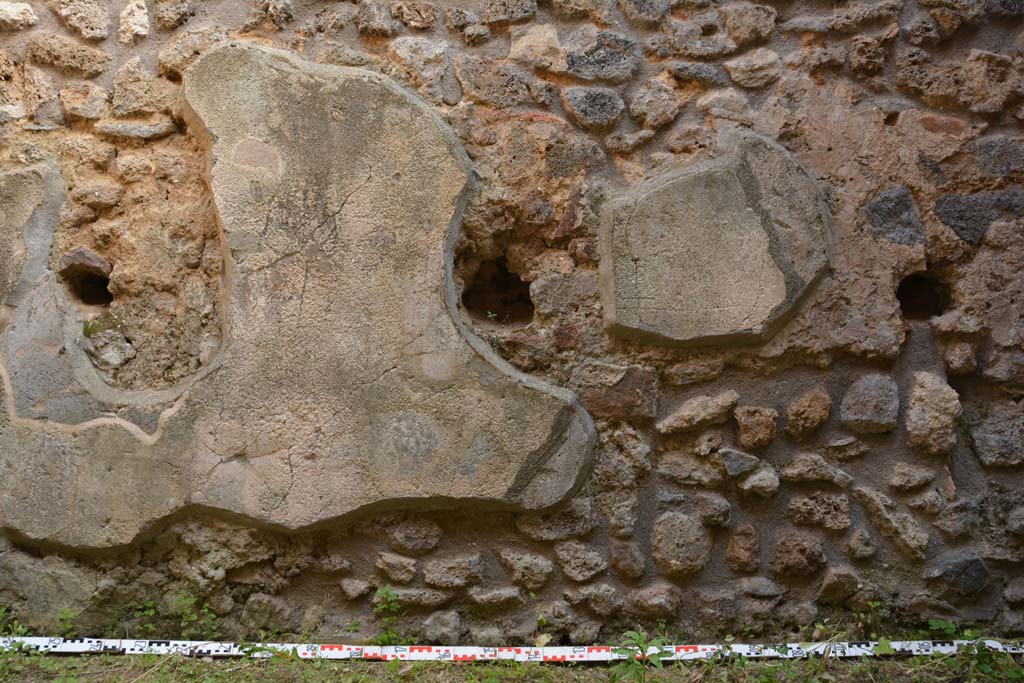IX.5.11 Pompeii. May 2017. Room o, lower south wall.
Foto Christian Beck, ERC Grant 681269 DCOR.
