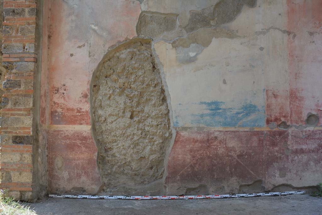 IX.5.11 Pompeii. May 2017. Room l (L), west wall of tablinum at south end.
Foto Christian Beck, ERC Grant 681269 DÉCOR.
