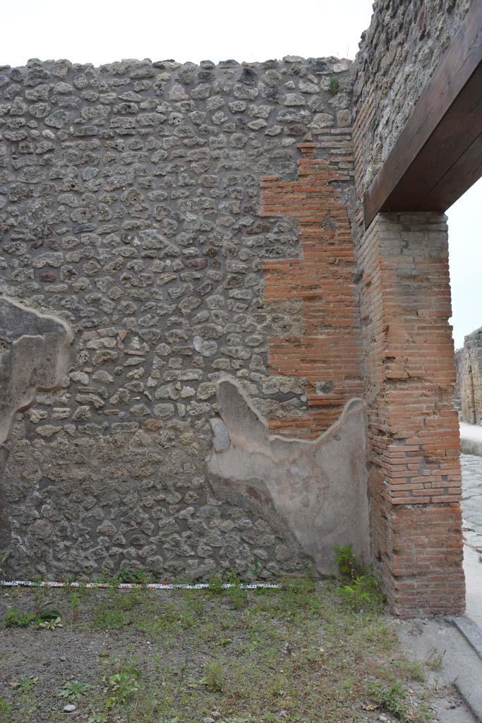 IX.5.12 Pompeii. May 2017. West wall at north end.
Foto Christian Beck, ERC Grant 681269 DÉCOR.