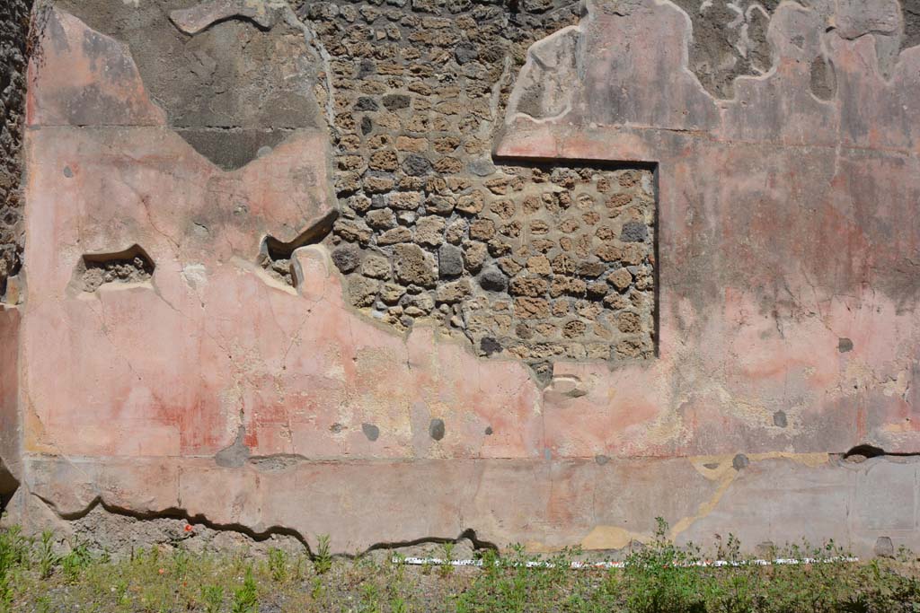 IX.5.14 Pompeii. May 2017. Room f, looking towards north wall.
Foto Christian Beck, ERC Grant 681269 DCOR.

