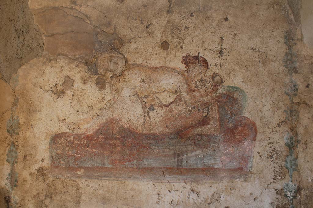 IX.5.16 Pompeii. May 2019. Room f’, detail of erotic scene from east end of south wall.
Foto Christian Beck, ERC Grant 681269 DÉCOR.