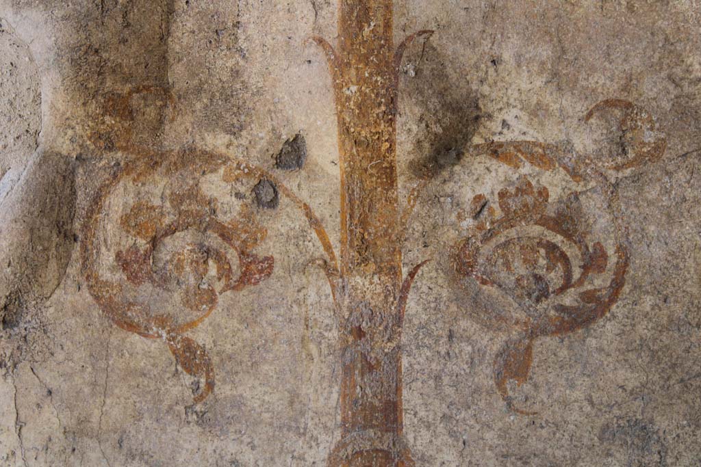 IX.5.16 Pompeii. May 2019. Room f’, detail of painted candelabra on south wall.
Foto Christian Beck, ERC Grant 681269 DÉCOR.