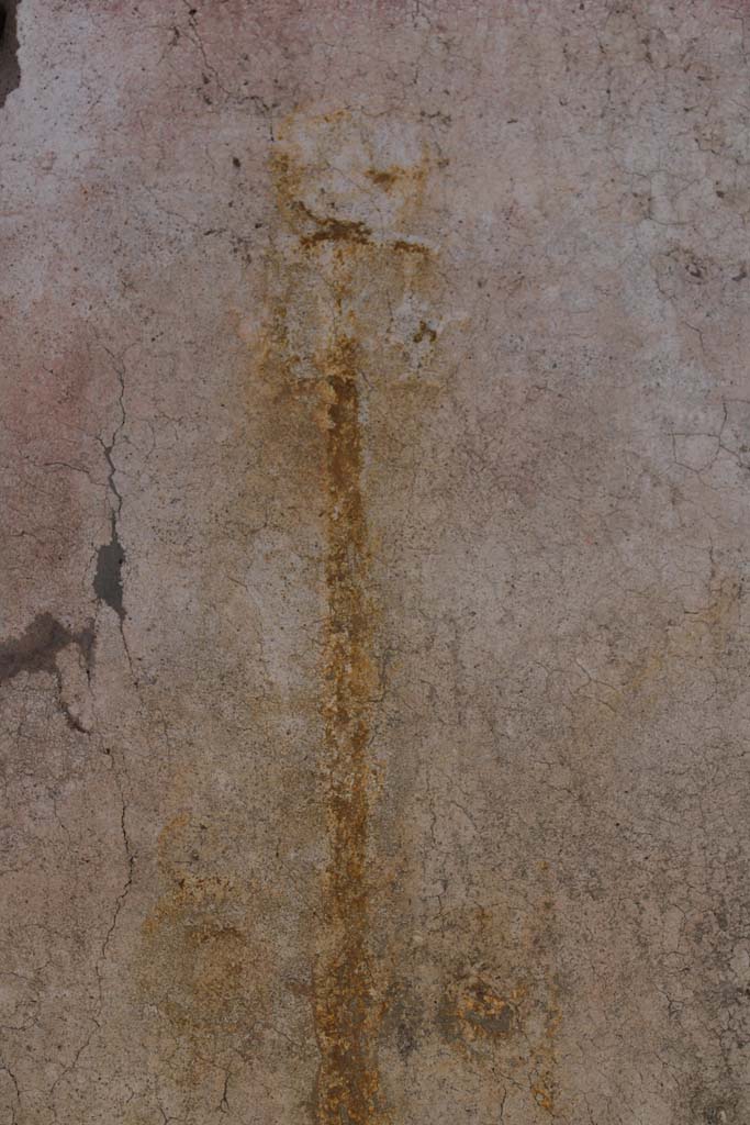 IX.5.16 Pompeii. May 2019. Cubiculum f’, top of painted candelabra on east wall.