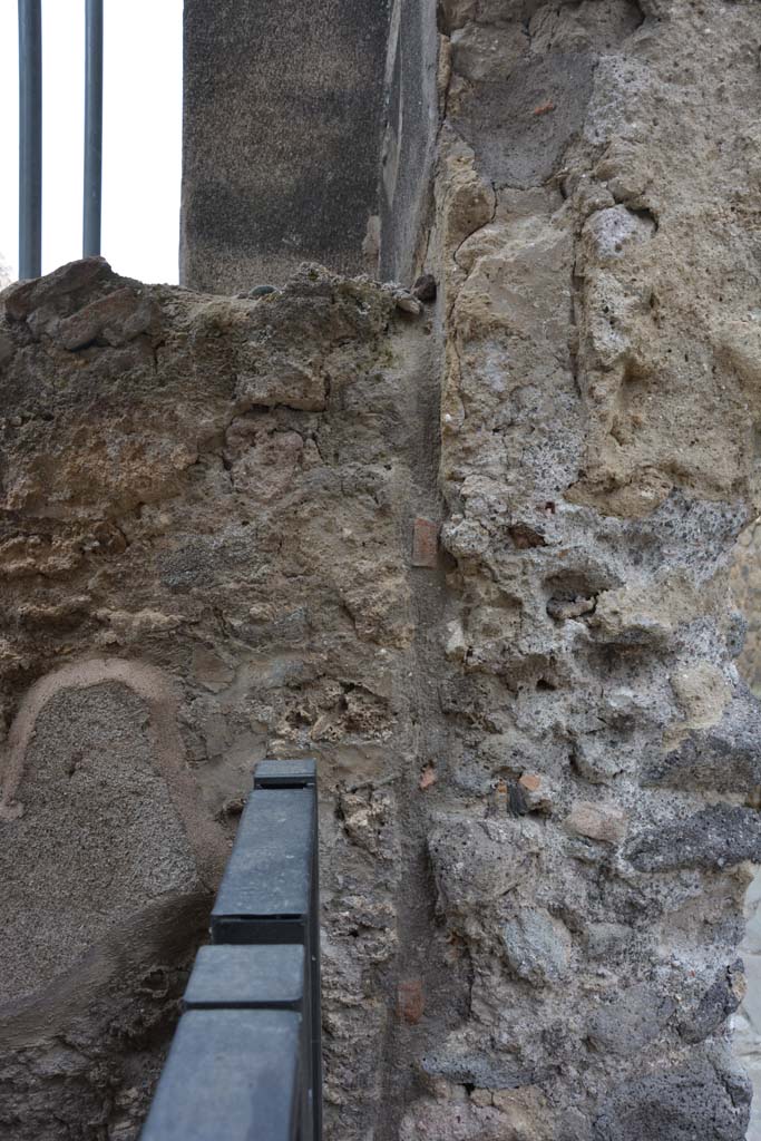 IX.5.22 Pompeii. May 2017. Looking towards north wall at entrance doorway.
Foto Christian Beck, ERC Grant 681269 DÉCOR.